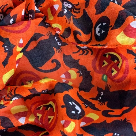Halloween Infinity Loop Scarf Cats Pumpkins Bats - Picture 1 of 3